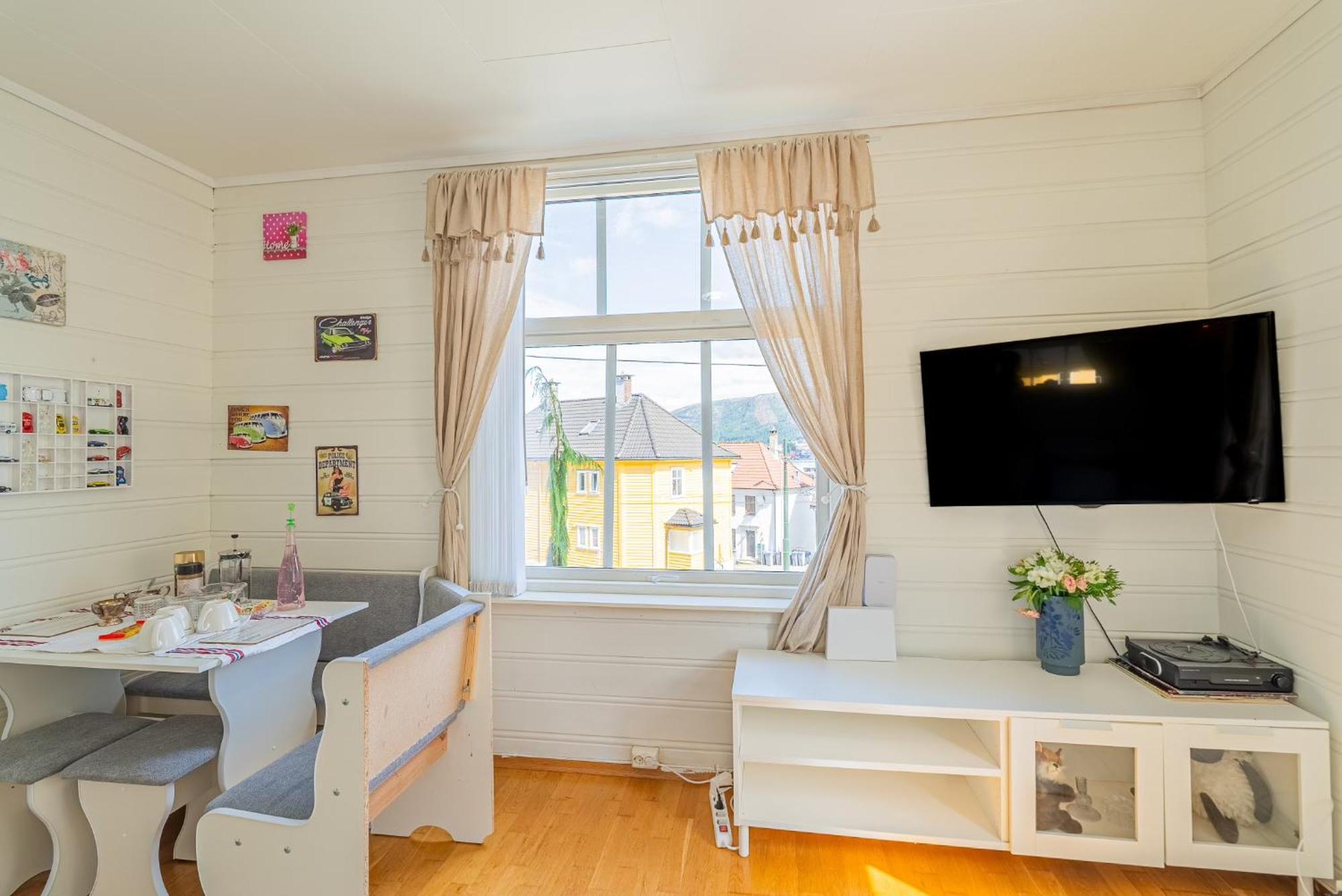 Versatile Apartment In The City Of Bergen Zewnętrze zdjęcie